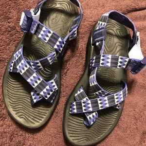 Women Chaco sandals (TAKING BEST OFFER)